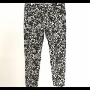 Seven7 Est1964 Black & White Rose Jeans
